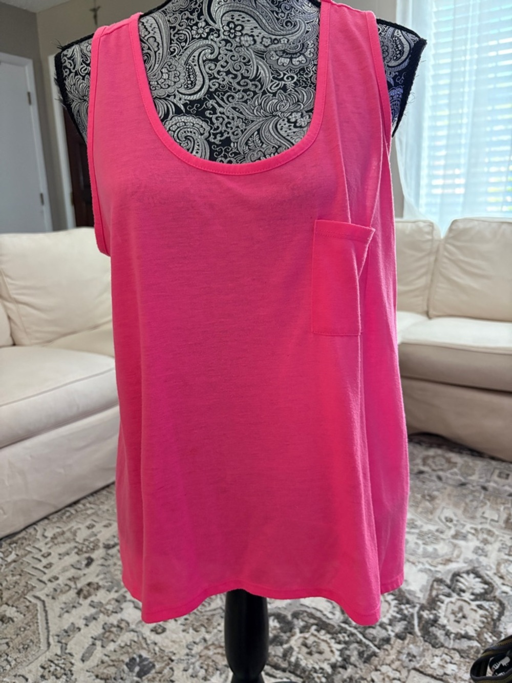 No Boundaries Bright Pink Scoop Neck Pocket Tank